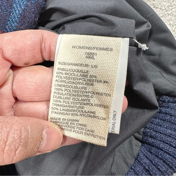 Woolrich Women’s Wool Blend Plaid Vest Full Button Academia in Purple Navy L - Picture 9 of 12